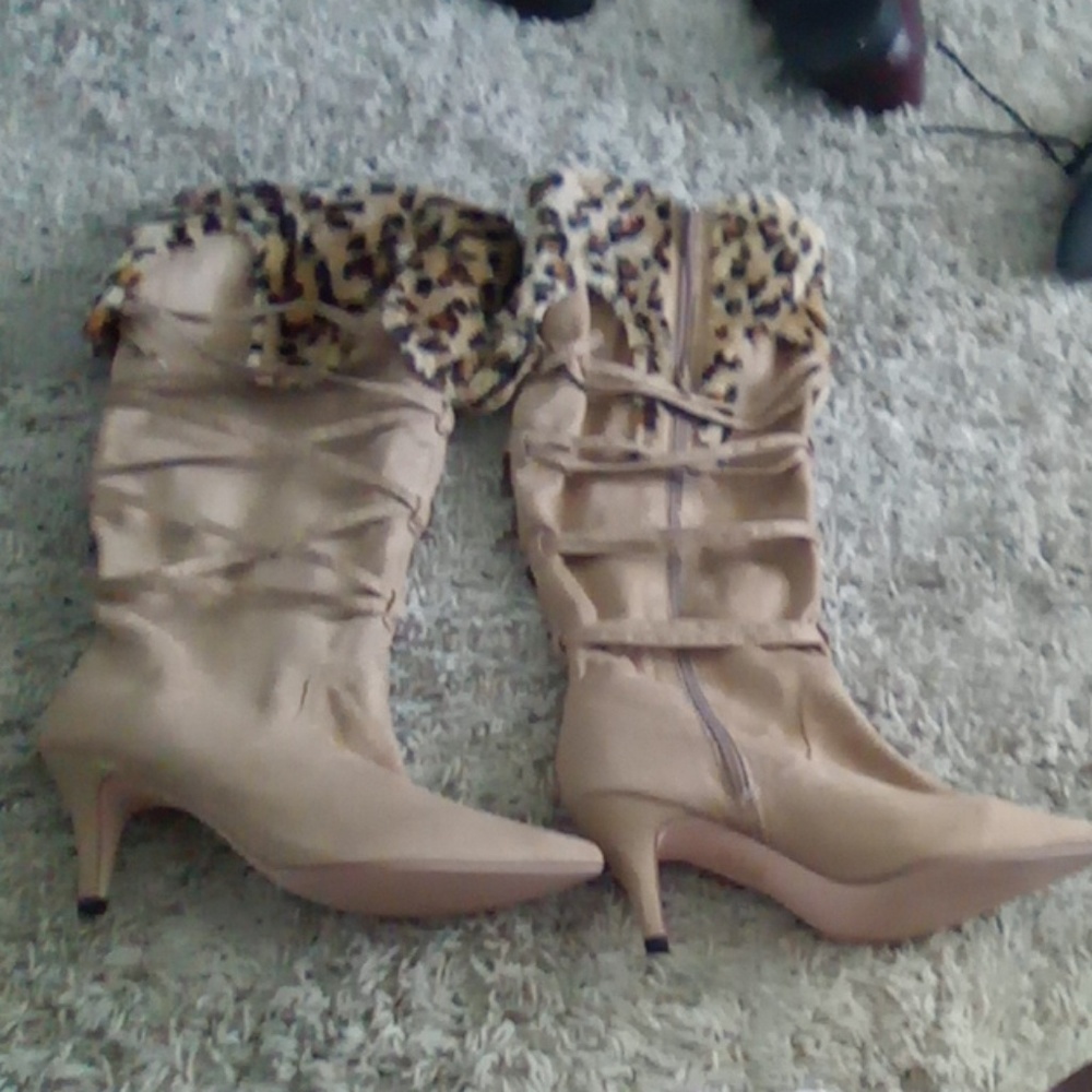 Women Boots